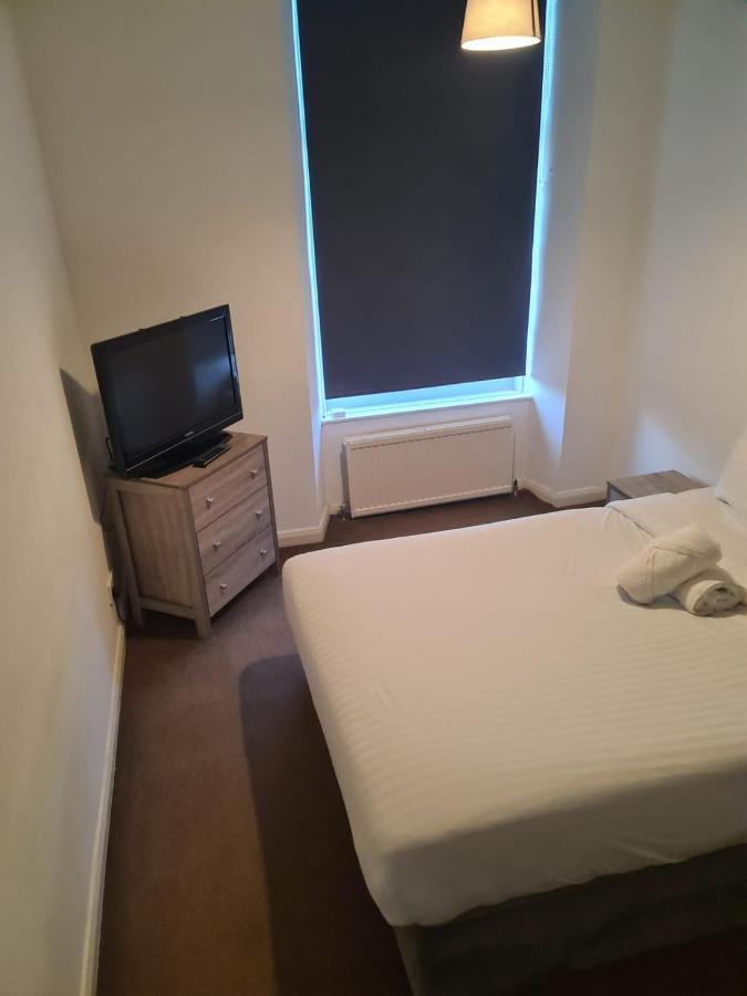 24Hr Self Check In Apartment Central Барнсли Экстерьер фото