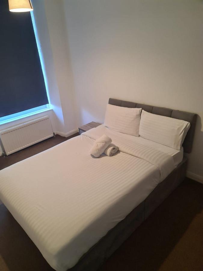 24Hr Self Check In Apartment Central Барнсли Экстерьер фото